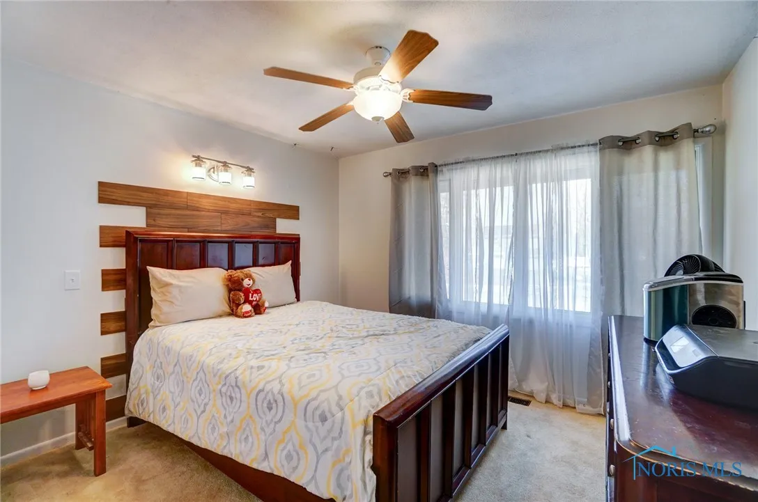 5021 Rudgate Boulevard, Toledo, Ohio 43623, 4 Bedrooms Bedrooms, 9 Rooms Rooms,4 BathroomsBathrooms,Residential,For Sale,Rudgate,6127701