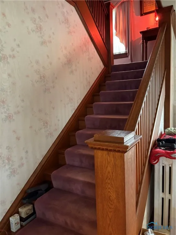 421 Farnsworth Road, Waterville, Ohio 43566, 5 Bedrooms Bedrooms, 9 Rooms Rooms,2 BathroomsBathrooms,Residential,For Sale,Farnsworth,6127702
