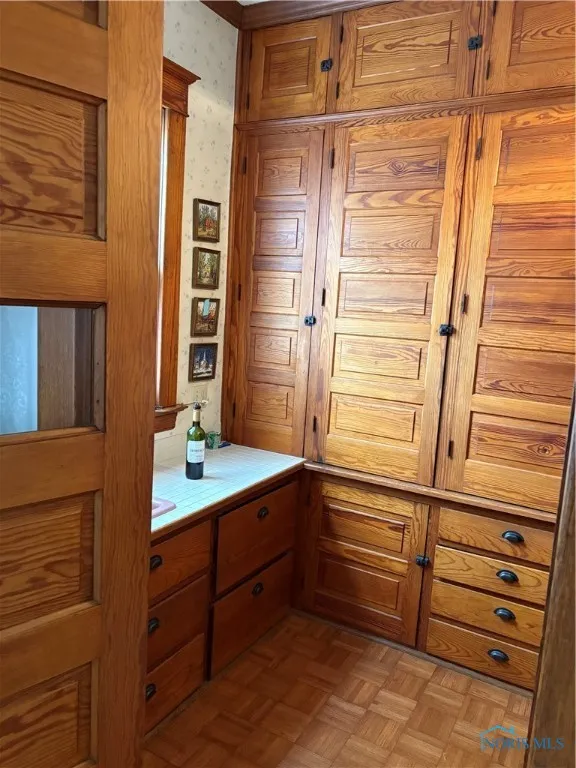 421 Farnsworth Road, Waterville, Ohio 43566, 5 Bedrooms Bedrooms, 9 Rooms Rooms,2 BathroomsBathrooms,Residential,For Sale,Farnsworth,6127702