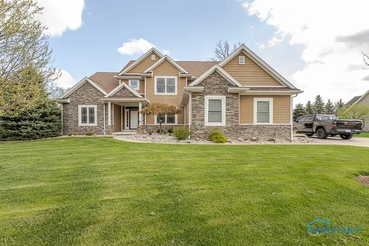 3643 Boulder Ridge Drive, Maumee, Ohio 43537, 4 Bedrooms Bedrooms, 10 Rooms Rooms,4 BathroomsBathrooms,Residential,For Sale,Boulder Ridge,6128076
