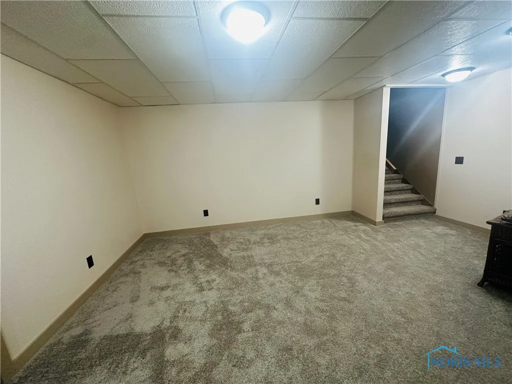 1673 Evan Drive, Defiance, Ohio 43512, 3 Bedrooms Bedrooms, 8 Rooms Rooms,3 BathroomsBathrooms,Residential,For Sale,Evan,6128608