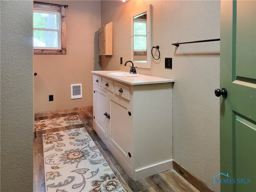 1673 Evan Drive, Defiance, Ohio 43512, 3 Bedrooms Bedrooms, 8 Rooms Rooms,3 BathroomsBathrooms,Residential,For Sale,Evan,6128608