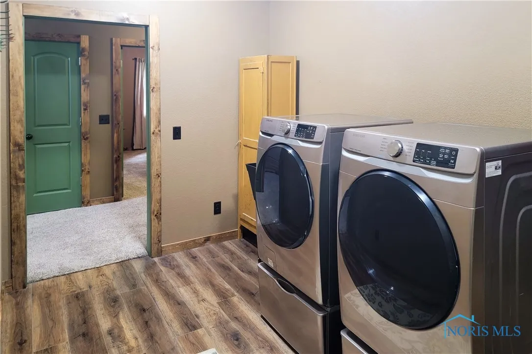 1673 Evan Drive, Defiance, Ohio 43512, 3 Bedrooms Bedrooms, 8 Rooms Rooms,3 BathroomsBathrooms,Residential,For Sale,Evan,6128608