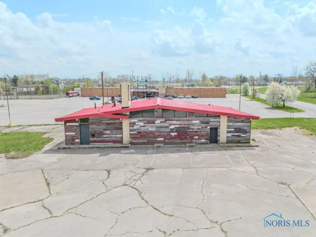5205 Telegraph Road, Toledo, Ohio 43612, ,Commercial Sale,For Sale,Telegraph,6128384