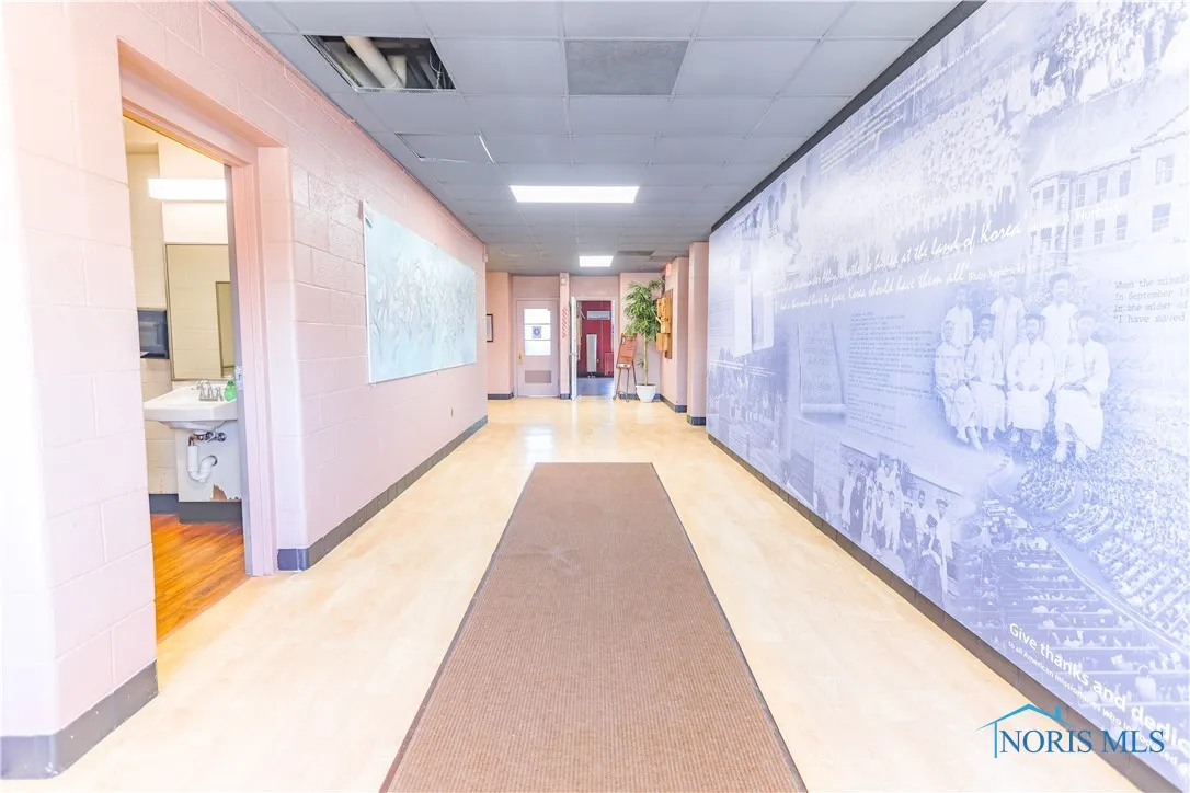 200 E Union Street, Walbridge, Ohio 43465, ,Commercial Sale,For Sale,Union,6128611