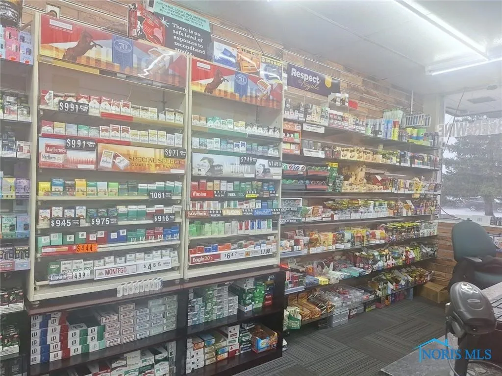 2425 Key Street, Toledo, Ohio 43614, ,Commercial Sale,For Sale,Key,6128651