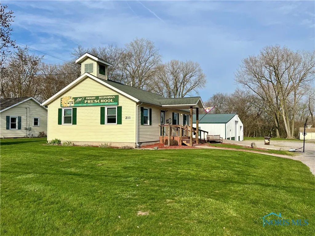 211 Emerald Road, Paulding, Ohio 45879, ,Commercial Sale,For Sale,Emerald,6128769