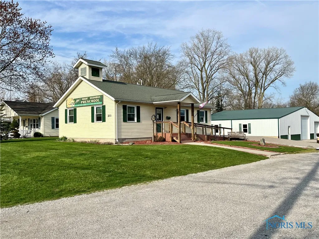 211 Emerald Road, Paulding, Ohio 45879, ,Commercial Sale,For Sale,Emerald,6128769