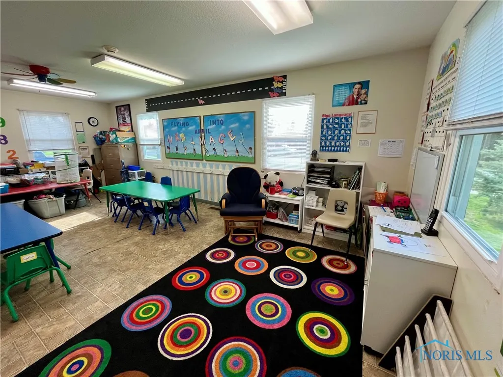 211 Emerald Road, Paulding, Ohio 45879, ,Commercial Sale,For Sale,Emerald,6128769