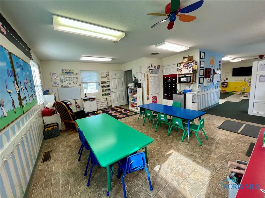 211 Emerald Road, Paulding, Ohio 45879, ,Commercial Sale,For Sale,Emerald,6128769