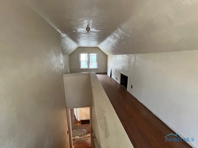 1541 Booth Avenue, Toledo, Ohio 43608, 3 Bedrooms Bedrooms, 5 Rooms Rooms,1 BathroomBathrooms,Residential,For Sale,Booth,6128817