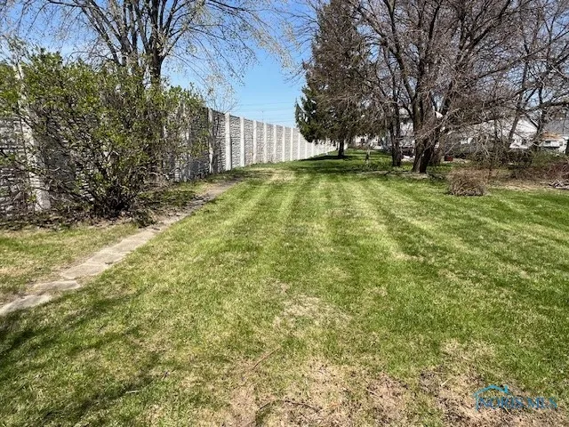 1541 Booth Avenue, Toledo, Ohio 43608, 3 Bedrooms Bedrooms, 5 Rooms Rooms,1 BathroomBathrooms,Residential,For Sale,Booth,6128817
