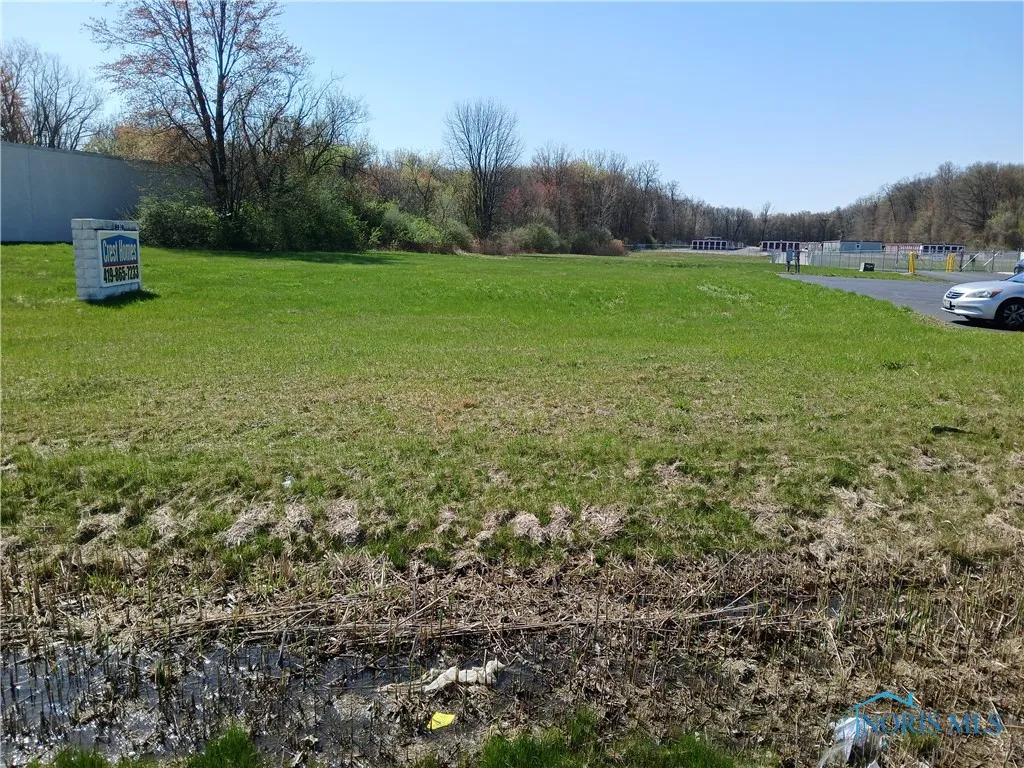 8939 Airport Highway, Holland, Ohio 43528, ,Land,For Sale,Airport,6128843