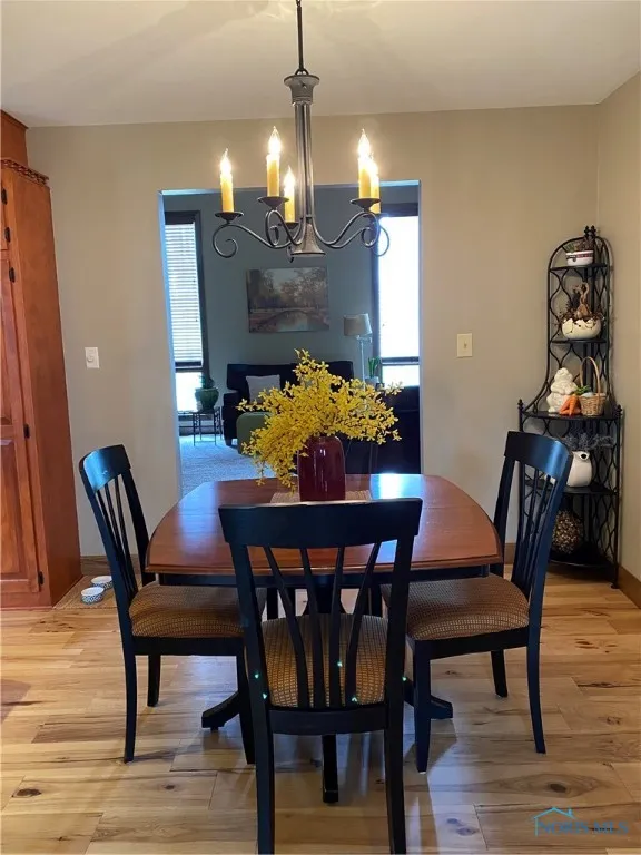 955 Greenbrier Road, Upper Sandusky, Ohio 43351, 4 Bedrooms Bedrooms, 8 Rooms Rooms,3 BathroomsBathrooms,Residential,For Sale,Greenbrier,6128828
