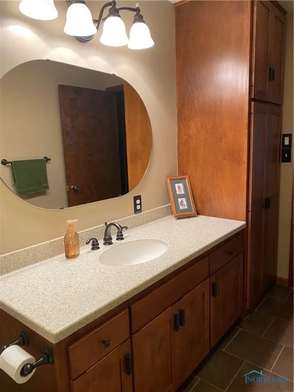 955 Greenbrier Road, Upper Sandusky, Ohio 43351, 4 Bedrooms Bedrooms, 8 Rooms Rooms,3 BathroomsBathrooms,Residential,For Sale,Greenbrier,6128828