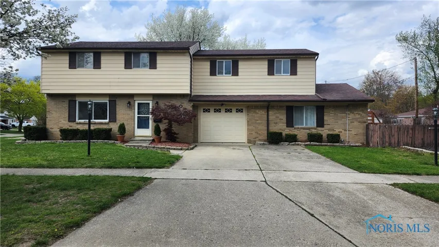 2620 Elmridge Road, Toledo, Ohio 43613, 5 Bedrooms Bedrooms, 12 Rooms Rooms,3 BathroomsBathrooms,Residential,For Sale,Elmridge,6128889