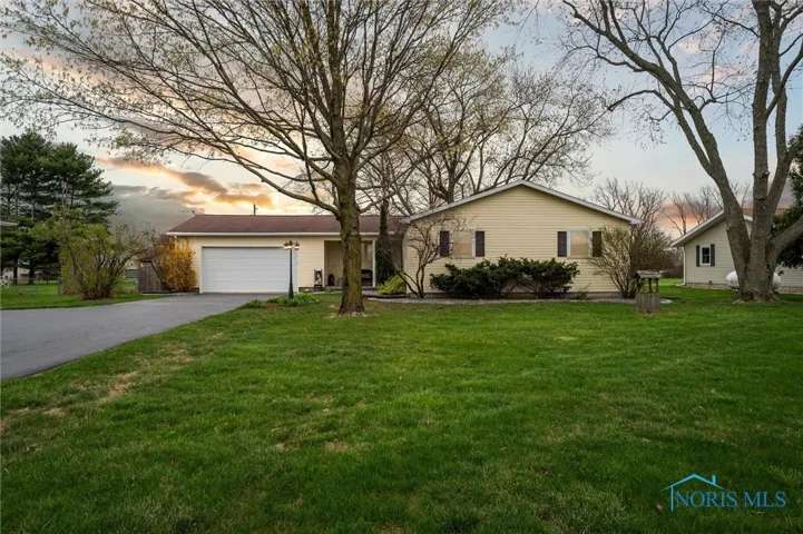5191 N State Route 53, Tiffin, Ohio 44883, 3 Bedrooms Bedrooms, 7 Rooms Rooms,2 BathroomsBathrooms,Residential,For Sale,State Route 53,6128947