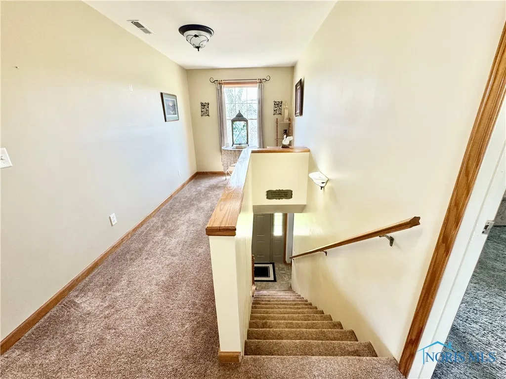 5130 Lake Shore Drive, Defiance, Ohio 43512, 4 Bedrooms Bedrooms, 11 Rooms Rooms,3 BathroomsBathrooms,Residential,For Sale,Lake Shore,6129175