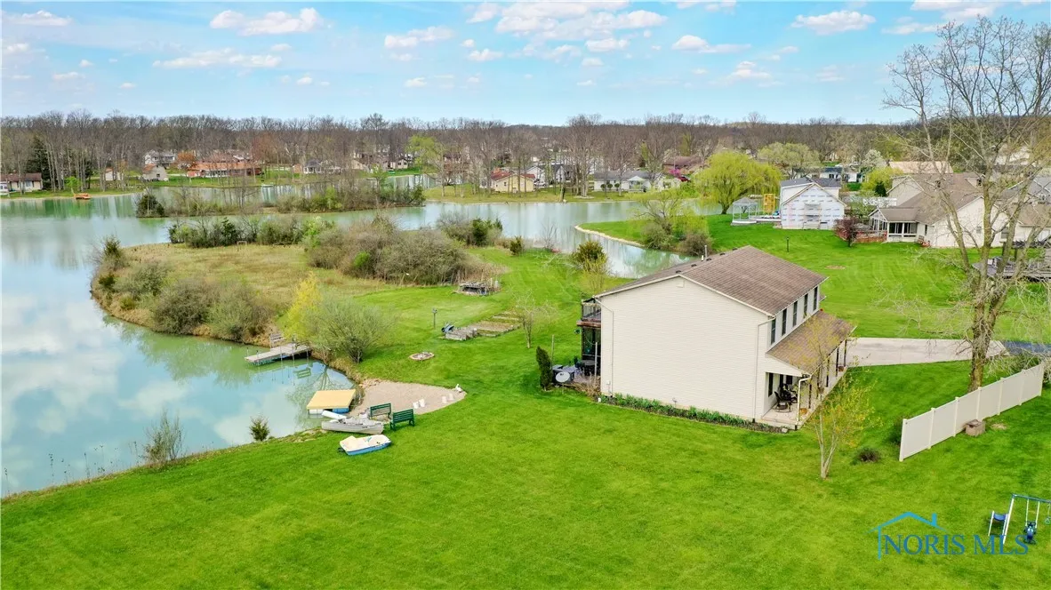 5130 Lake Shore Drive, Defiance, Ohio 43512, 4 Bedrooms Bedrooms, 11 Rooms Rooms,3 BathroomsBathrooms,Residential,For Sale,Lake Shore,6129175