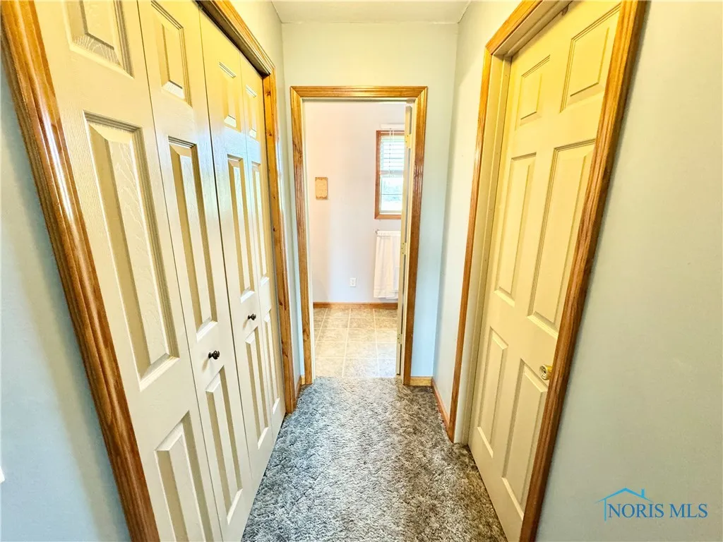 5130 Lake Shore Drive, Defiance, Ohio 43512, 4 Bedrooms Bedrooms, 11 Rooms Rooms,3 BathroomsBathrooms,Residential,For Sale,Lake Shore,6129175