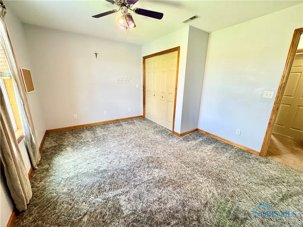 5130 Lake Shore Drive, Defiance, Ohio 43512, 4 Bedrooms Bedrooms, 11 Rooms Rooms,3 BathroomsBathrooms,Residential,For Sale,Lake Shore,6129175