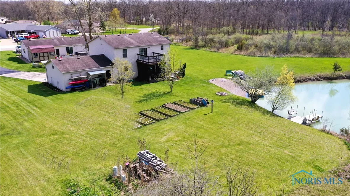 5130 Lake Shore Drive, Defiance, Ohio 43512, 4 Bedrooms Bedrooms, 11 Rooms Rooms,3 BathroomsBathrooms,Residential,For Sale,Lake Shore,6129175