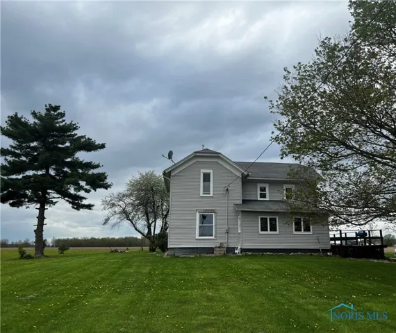 4791 County Road 8, Bryan, Ohio 43506, 4 Bedrooms Bedrooms, 10 Rooms Rooms,1 BathroomBathrooms,Residential,For Sale,County Road 8,6129224