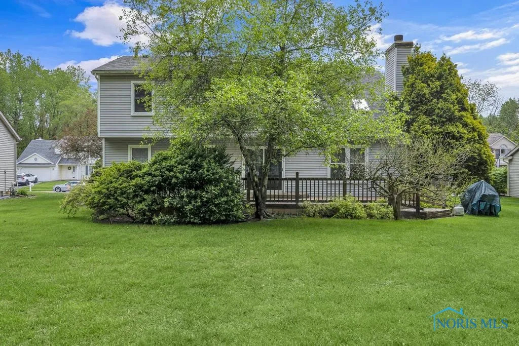 3739 Wild Pheasant Lane, Sylvania, Ohio 43560, 4 Bedrooms Bedrooms, 9 Rooms Rooms,3 BathroomsBathrooms,Residential,For Sale,Wild Pheasant,6129202