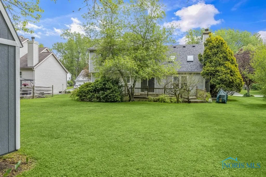 3739 Wild Pheasant Lane, Sylvania, Ohio 43560, 4 Bedrooms Bedrooms, 9 Rooms Rooms,3 BathroomsBathrooms,Residential,For Sale,Wild Pheasant,6129202