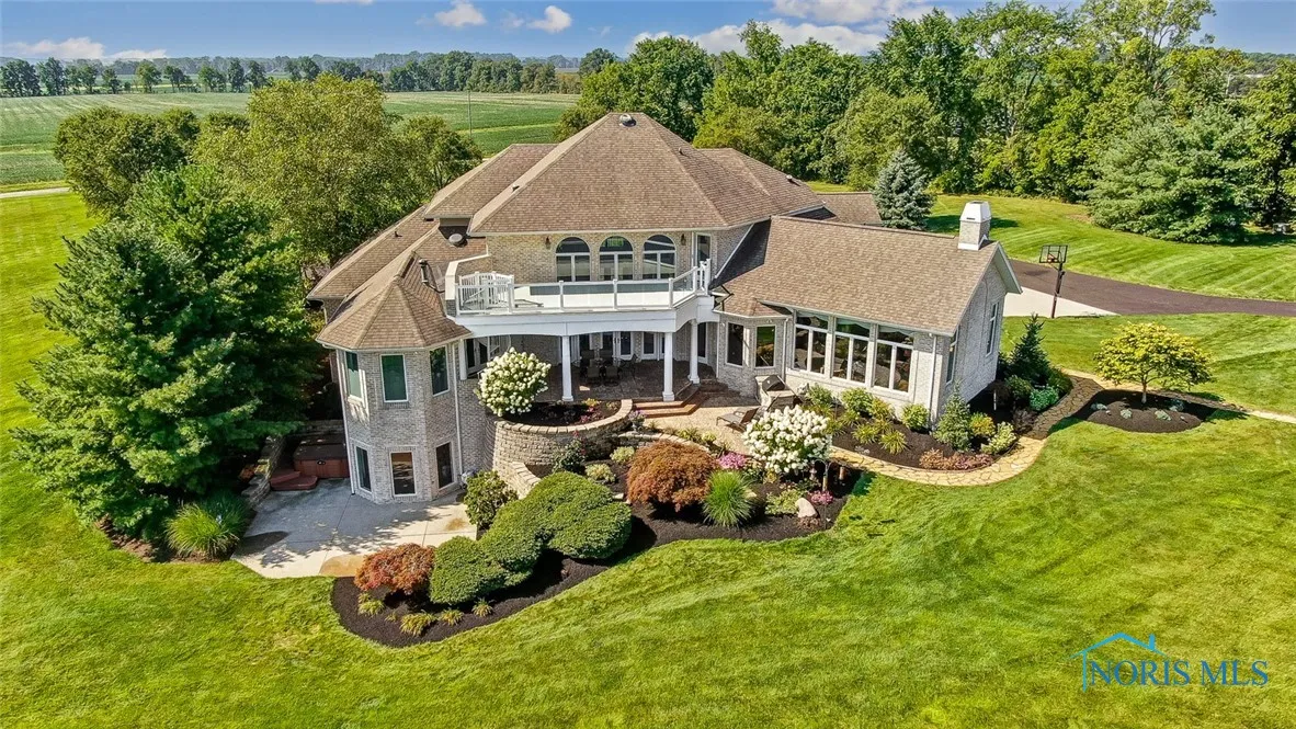 18630 Township Road 251, Findlay, Ohio 45840, 4 Bedrooms Bedrooms, 16 Rooms Rooms,6 BathroomsBathrooms,Residential,For Sale,Township Road 251,6129165