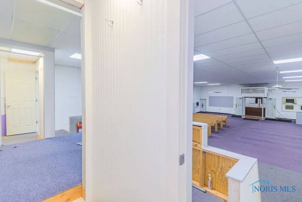 1701 Stahlwood Avenue, Toledo, Ohio 43613, ,Commercial Sale,For Sale,Stahlwood,6129362
