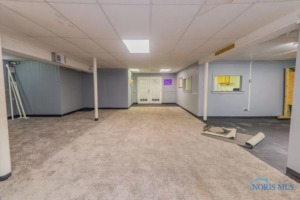 1701 Stahlwood Avenue, Toledo, Ohio 43613, ,Commercial Sale,For Sale,Stahlwood,6129362