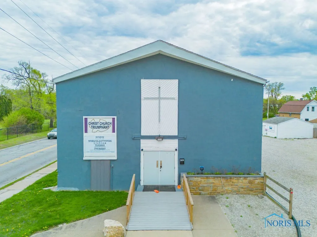 1701 Stahlwood Avenue, Toledo, Ohio 43613, ,Commercial Sale,For Sale,Stahlwood,6129362