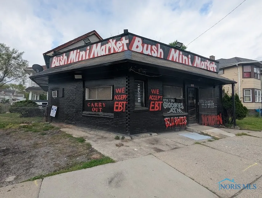 803 Bush Street, Toledo, Ohio 43604, ,Commercial Lease,For Rent,Bush,6129359