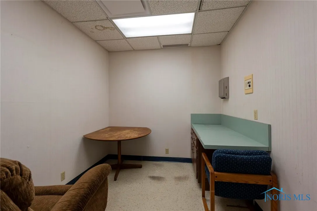 3900 Sunforest Court 1n, Toledo, Ohio 43623, ,Commercial Sale,For Sale,Sunforest,6129417