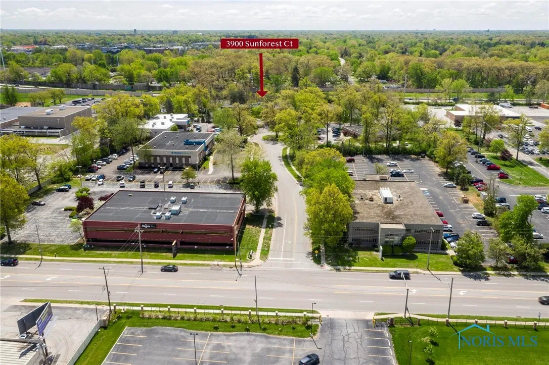 3900 Sunforest Court 1n, Toledo, Ohio 43623, ,Commercial Sale,For Sale,Sunforest,6129417