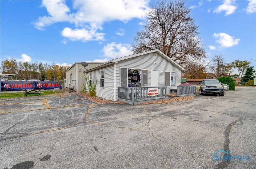 12565 Airport Highway, Swanton, Ohio 43558, ,Commercial Sale,For Sale,Airport,6129470