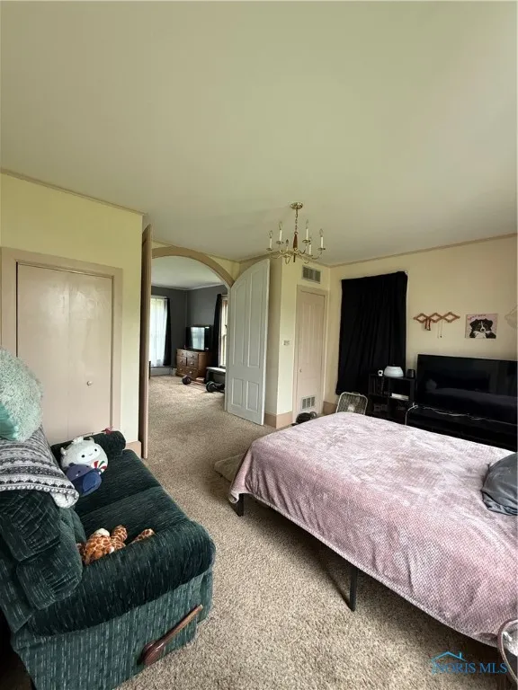 318 S Main Street, Newark, Ohio 45872, 5 Bedrooms Bedrooms, 8 Rooms Rooms,2 BathroomsBathrooms,Residential,For Sale,Main,6129582