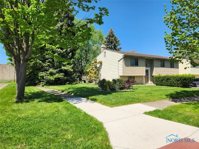4405 Oldenburg Drive, Toledo, Ohio 43611, 3 Bedrooms Bedrooms, 8 Rooms Rooms,2 BathroomsBathrooms,Residential,For Sale,Oldenburg,6129683