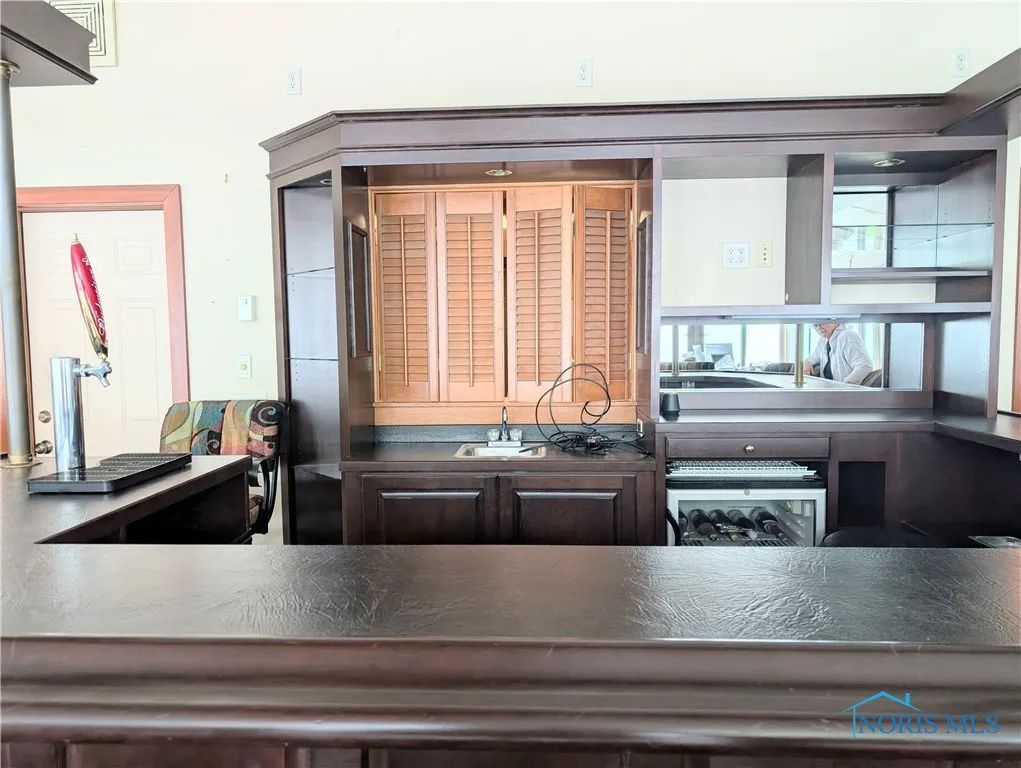 1270 S Park Lane, Wauseon, Ohio 43567, 3 Bedrooms Bedrooms, 9 Rooms Rooms,2 BathroomsBathrooms,Residential,For Sale,Park,6129691