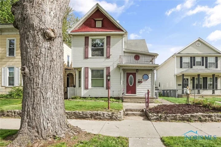 308 Crittenden Avenue, Toledo, Ohio 43609, 3 Bedrooms Bedrooms, 9 Rooms Rooms,2 BathroomsBathrooms,Residential,For Sale,Crittenden,6129638