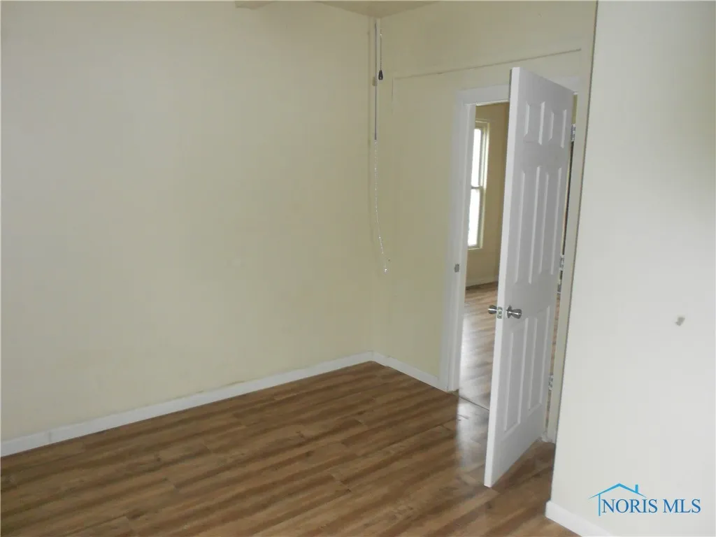 678 Congress Street, Toledo, Ohio 43609, 2 Bedrooms Bedrooms, 5 Rooms Rooms,1 BathroomBathrooms,Residential Lease,For Rent,Congress,6129944