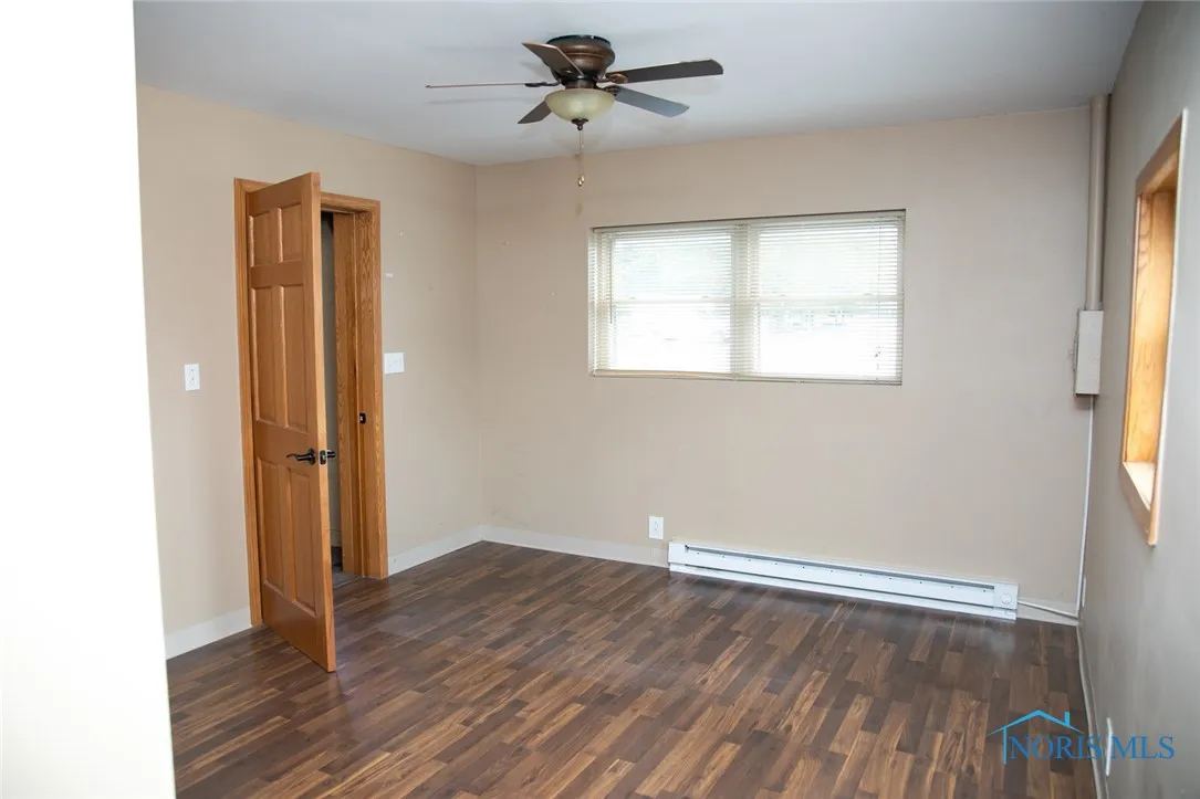 1121 W Main Cross Street, Findlay, Ohio 45840, ,Commercial Sale,For Sale,Main Cross,6129972