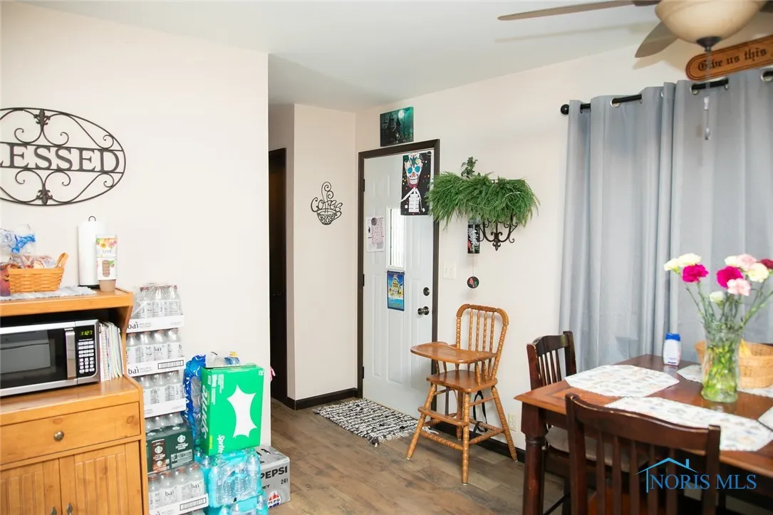 1121 W Main Cross Street, Findlay, Ohio 45840, ,Commercial Sale,For Sale,Main Cross,6129972