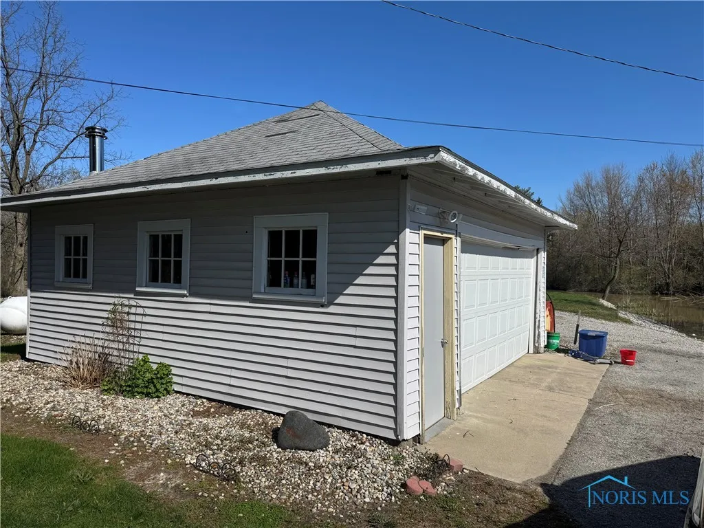 5412 Evansport Road, Defiance, Ohio 43512, 3 Bedrooms Bedrooms, 8 Rooms Rooms,1 BathroomBathrooms,Residential,For Sale,Evansport,6130123