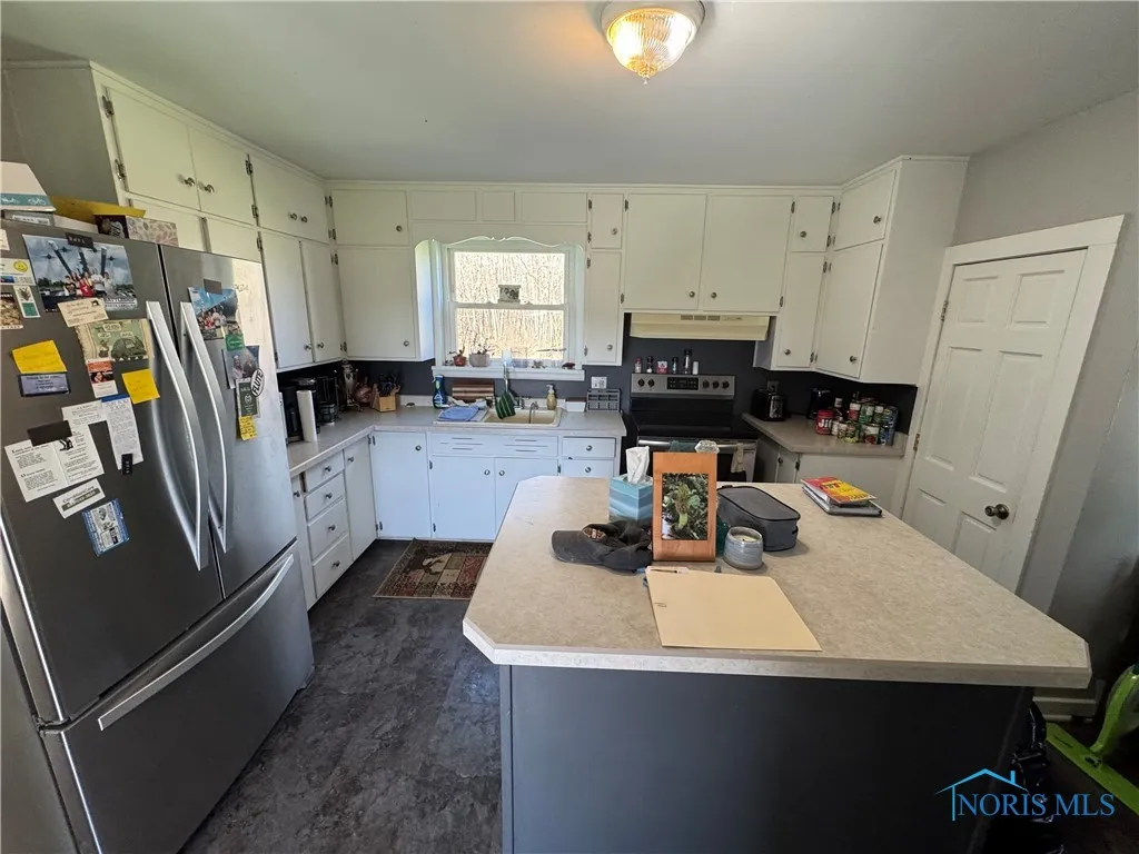 5412 Evansport Road, Defiance, Ohio 43512, 3 Bedrooms Bedrooms, 8 Rooms Rooms,1 BathroomBathrooms,Residential,For Sale,Evansport,6130123