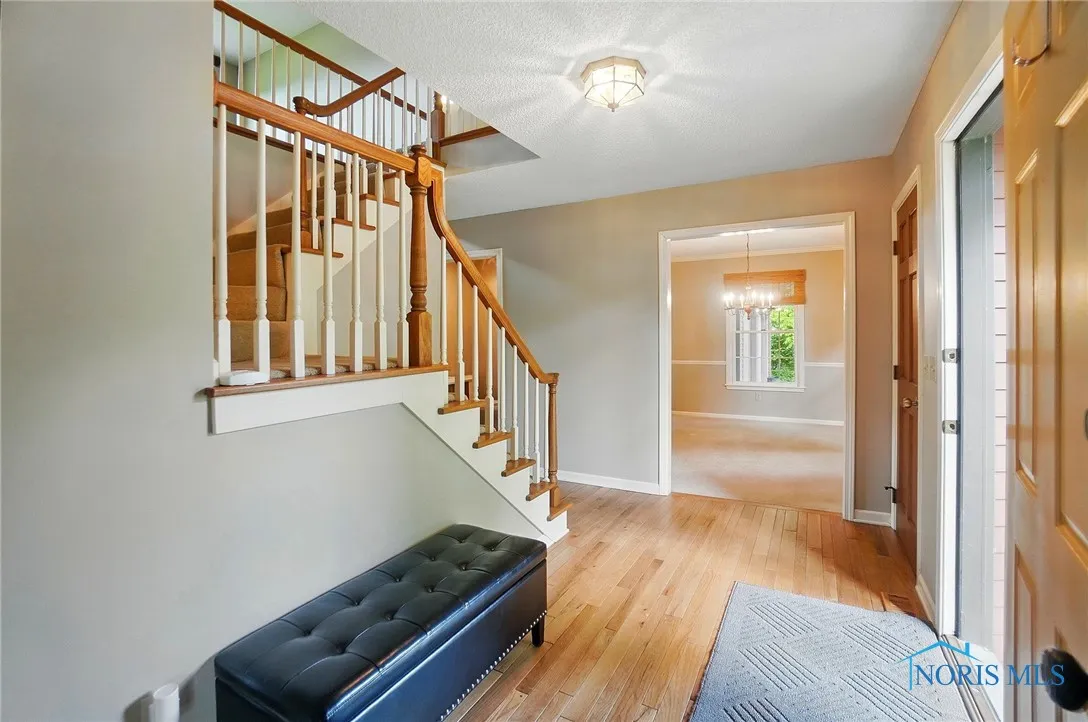 1301 Forest Park, Findlay, Ohio 45840, 3 Bedrooms Bedrooms, 8 Rooms Rooms,3 BathroomsBathrooms,Residential,For Sale,Forest,6130192