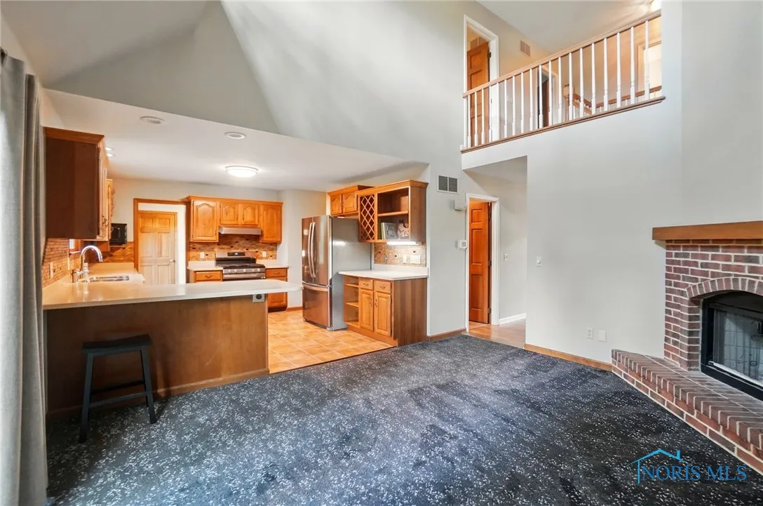 1301 Forest Park, Findlay, Ohio 45840, 3 Bedrooms Bedrooms, 8 Rooms Rooms,3 BathroomsBathrooms,Residential,For Sale,Forest,6130192
