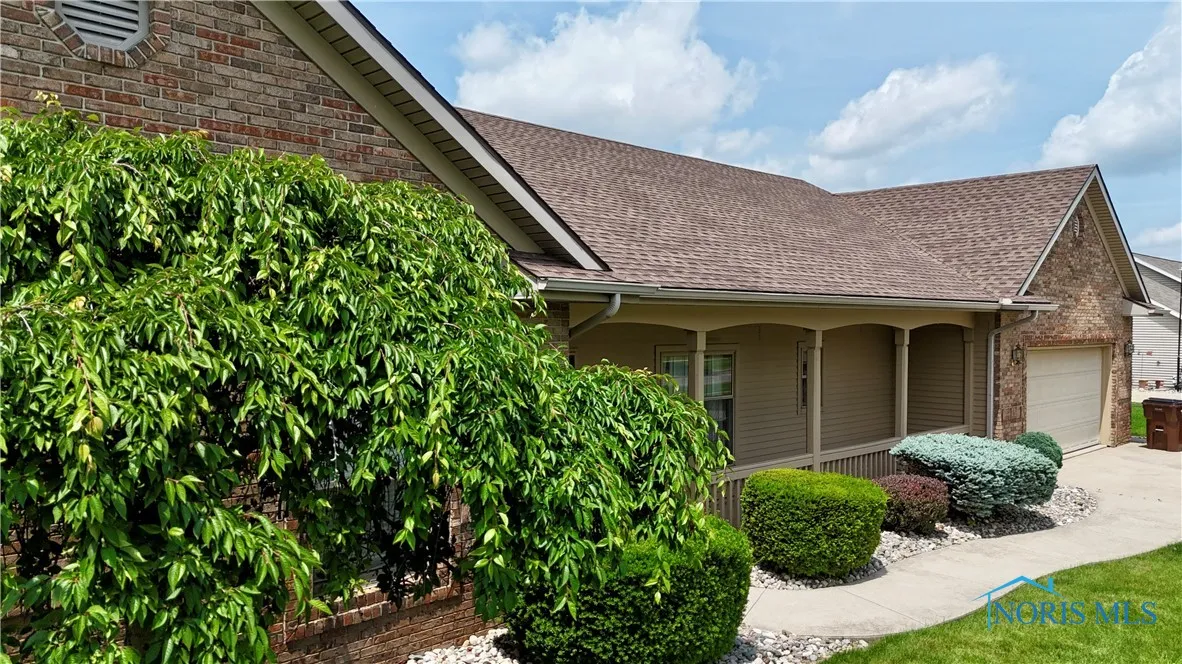 12327 Buckeye Drive, Paulding, Ohio 45879, 3 Bedrooms Bedrooms, 8 Rooms Rooms,3 BathroomsBathrooms,Residential,For Sale,Buckeye,6130180