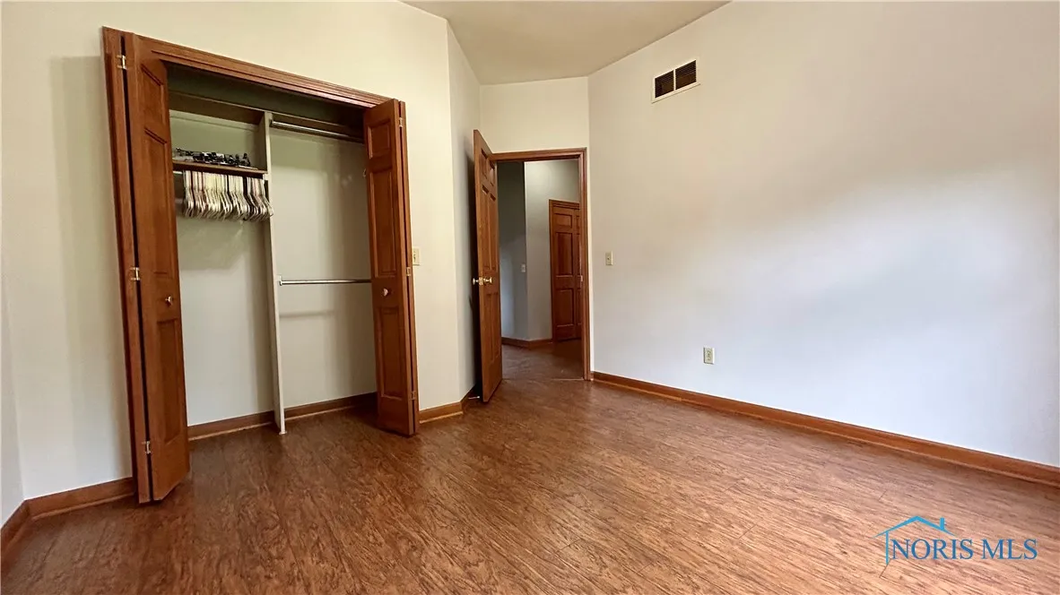 12327 Buckeye Drive, Paulding, Ohio 45879, 3 Bedrooms Bedrooms, 8 Rooms Rooms,3 BathroomsBathrooms,Residential,For Sale,Buckeye,6130180